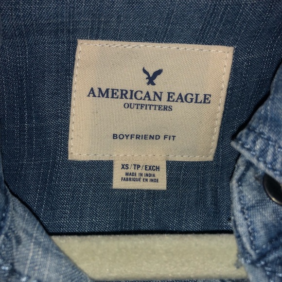 American Eagle long sleeve denim shirt - Picture 4 of 4
